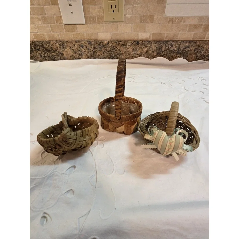 Vintage Woven Wicker Mini Baskets - Lot Of 3